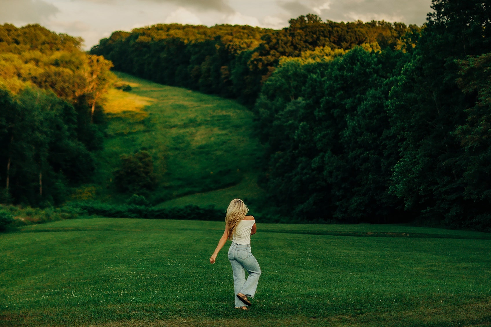 Marion Center Senior Photos | Macie’s Countryside Senior Session